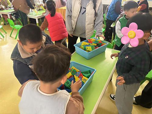 机构动态